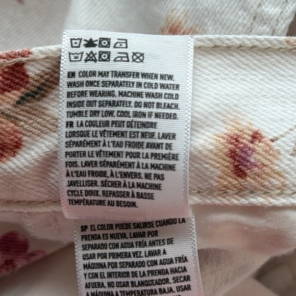 American Eagle White with Pink and Orange Floral Print Mom Shorts. Size 14. - Picture 12 of 16